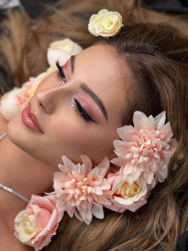 Esma Türban Tasarım Makeup - Fotoğraf 0
